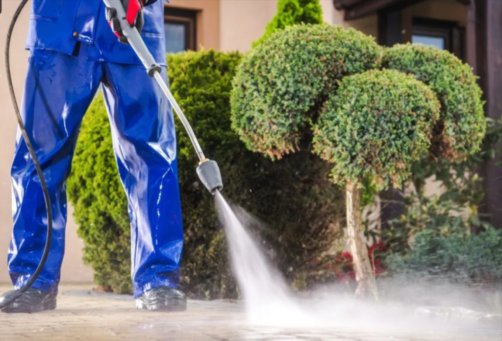 Experience The Difference: High-Quality Pressure Washing In Pullman